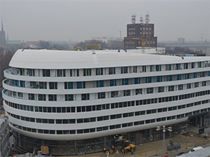 Hotel Hilton - Wrocław - Wykonanie elewacji lekko mokrej oraz przegrody tarasowe - sufity. Wykorzystana płyta: Aquapanel Knauf. Wartość kontraktu: 2 mln. 400 tys. 
